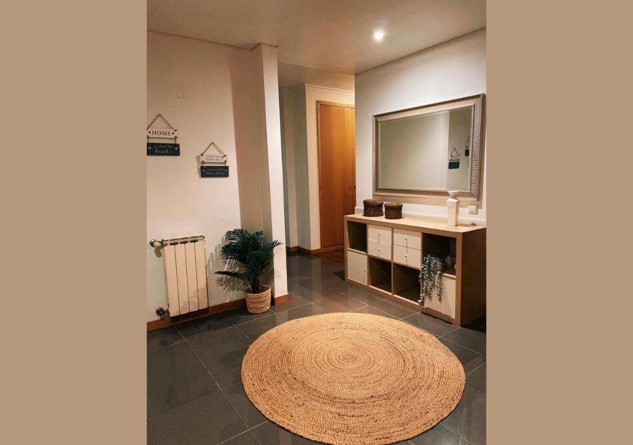 Espacoso T3 Com Terraco & Churrasqueira Campo  Εξωτερικό φωτογραφία